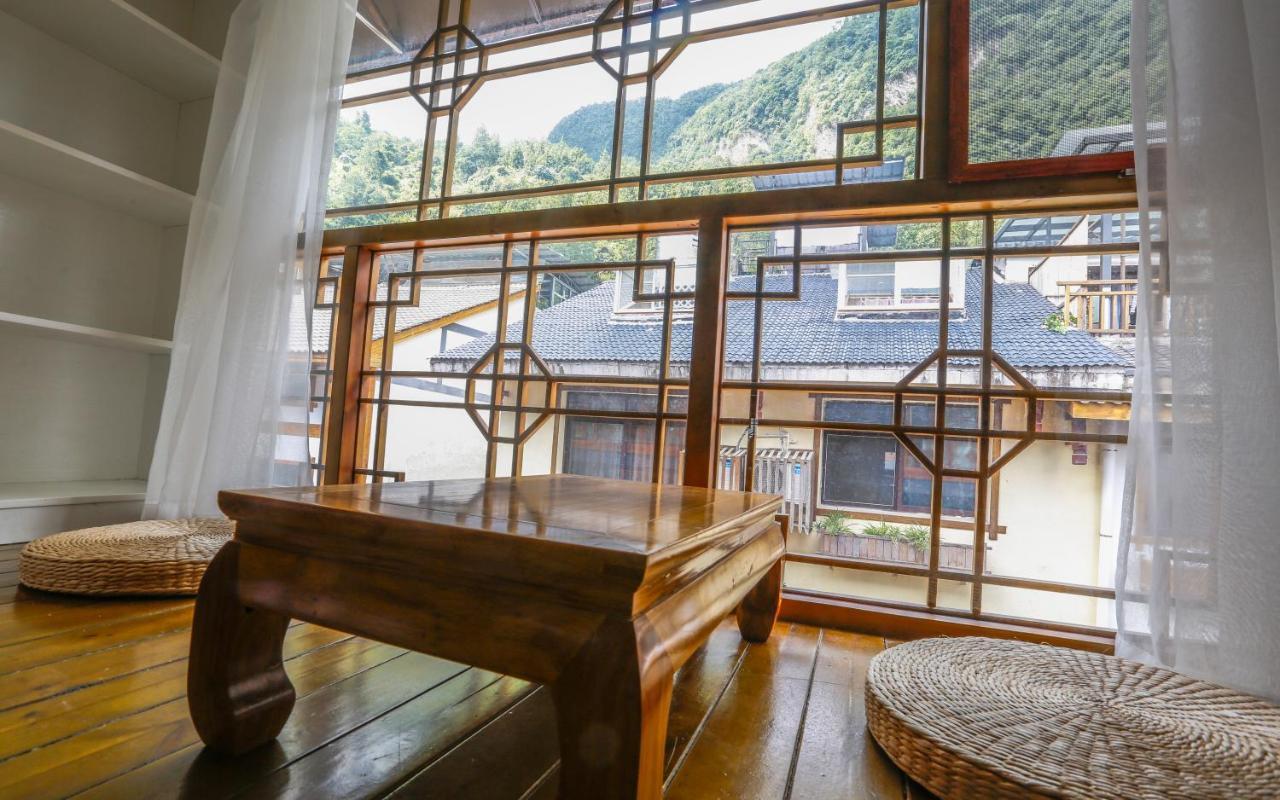 Mountain View Guesthouse Чжанцзяцзе Экстерьер фото
